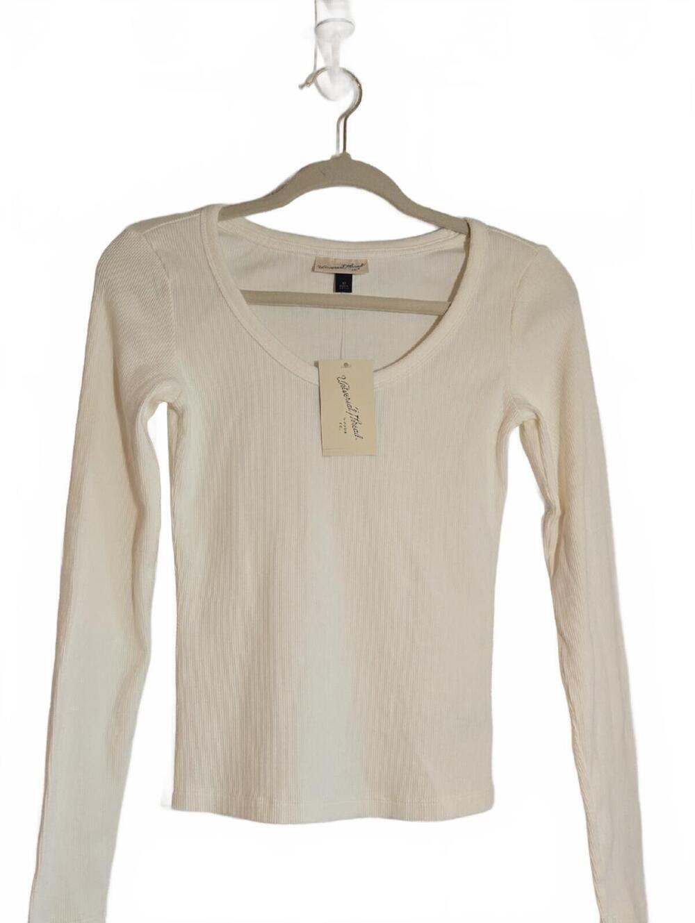 Universal Thread Cream Ribbed Scoop Neck Long Sleeve Top